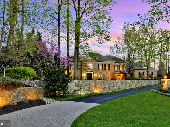 1029 Founders Ridge Ln, Mc Lean, VA 22102