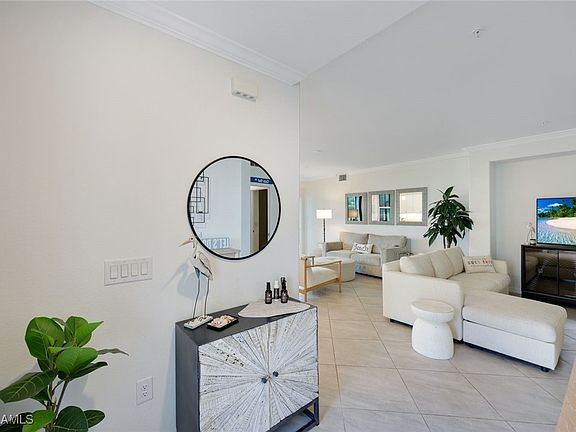 4th image of 12003 Hawthorn Lake Dr #101