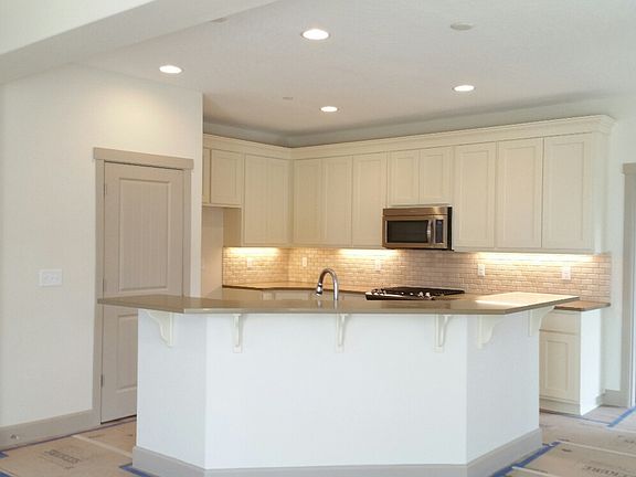 2nd image of 3483 S. Roosevelt Place