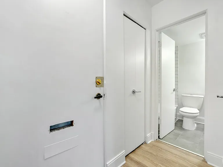 1175 Haro St — Photo 7