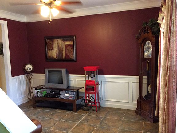 Dining Room/set as lounge