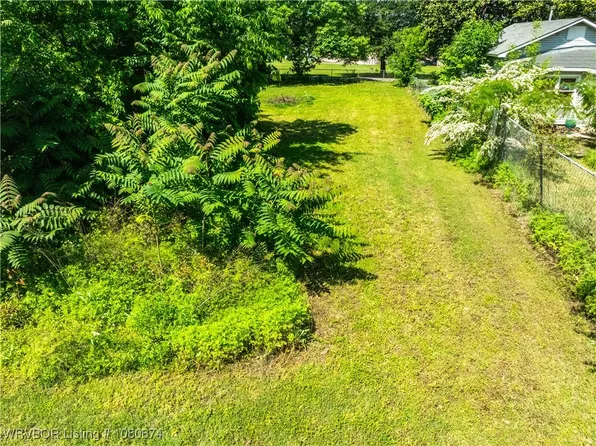 S 32nd St, Fort Smith, AR 72903