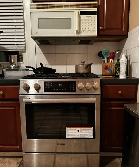 12 Royce Rd #4 — Photo 16