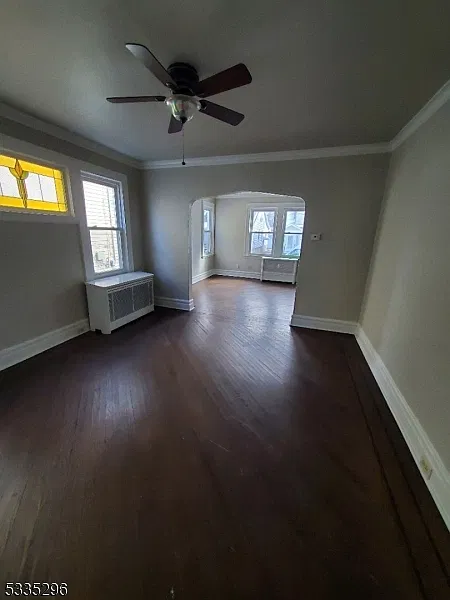 2 bed, 1.0 bath, 800 sqft, $2,400 — Photo 4