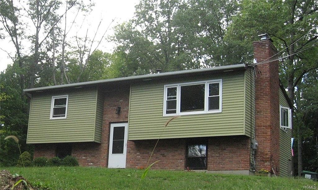 165 Mills Rd, Walden, NY 12586 Zillow