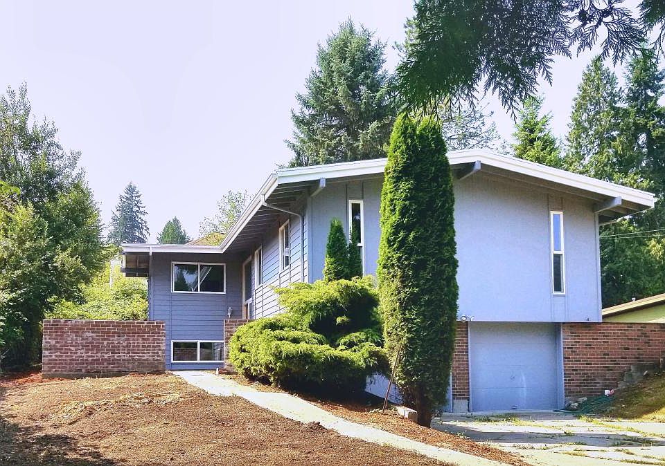 1st image of 21210 Poplar Way #1
