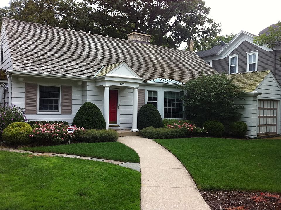 1st image of 1725 Hinman Ave