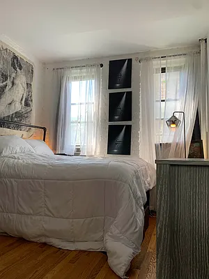 Rented by Corcoran | media 25