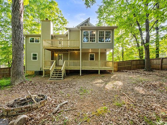 4th image of 3401 Dogwood Pl