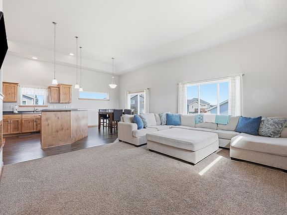 5th image of 6093 59th St S