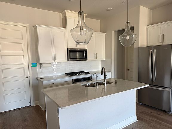 3rd image of 12976 Jk Ojha St