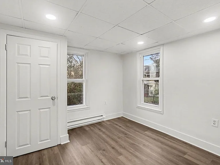 335 Poplar St — Photo 10