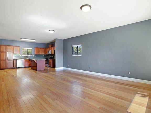 5th image of 1597 Bandoni Dr