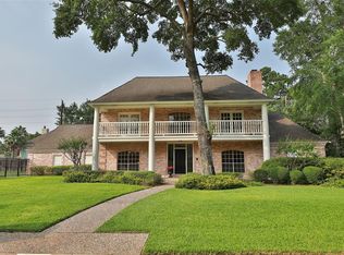 15934 Stornoway Dr, Spring, TX 77379