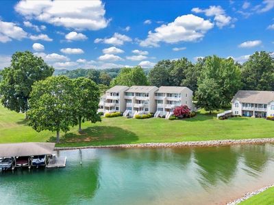220 Blarney Stone Ct, Huddleston, VA, 24104