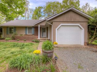 61 Pinewood Ct, Ruckersville, VA 22968