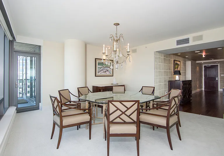 650 Bellevue Way NE #2404 — Photo 6