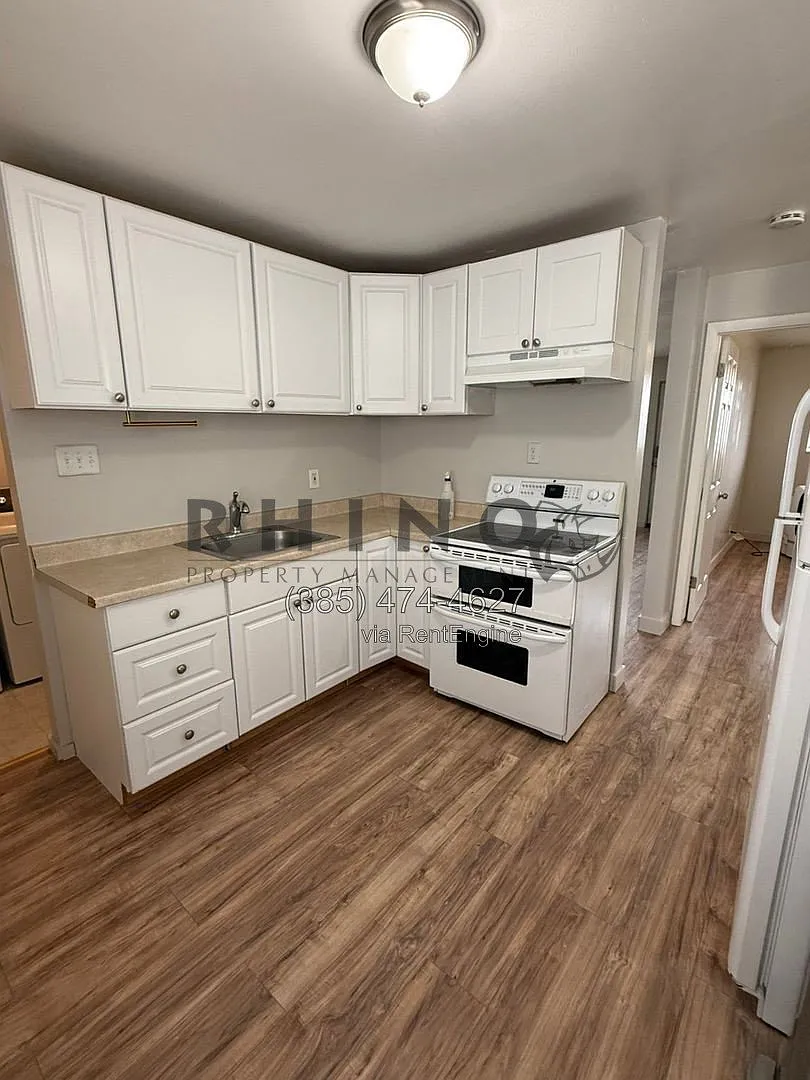 1 bed, 1.0 bath, 605 sqft, $1,099 — Photo 2