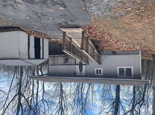 322 Possum Hollow Trl, Gerrardstown, WV 25420