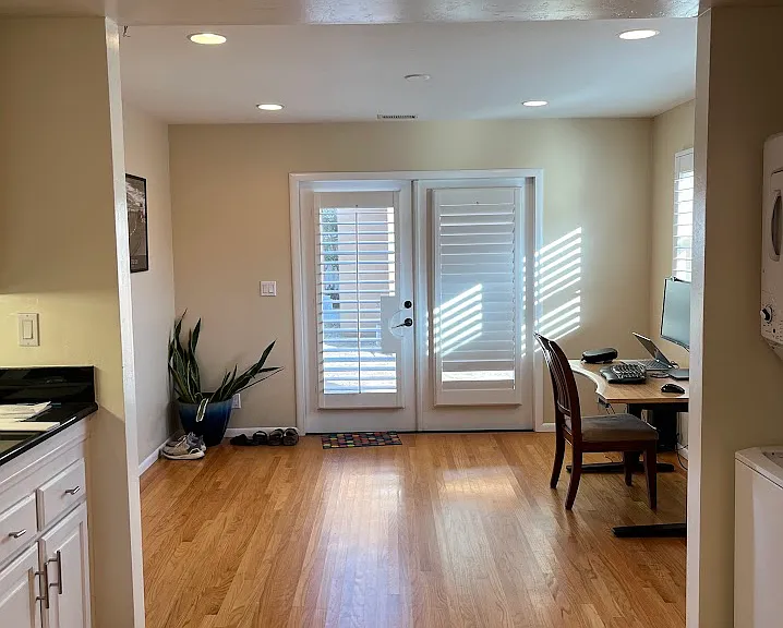 4415 Swift Ave — Photo 12