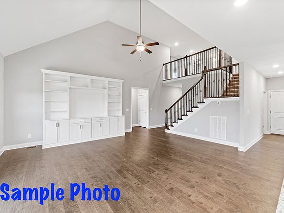 5th image of 705 Farmington Bnd
