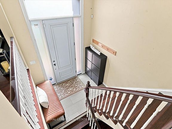 3rd image of 1199 Leewood Dr