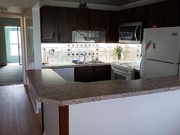 2nd image of 53 Woodland Dr