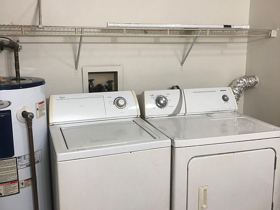 IN- UNIT LAUNDRY