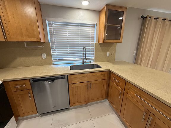 3rd image of 2708 Bollinger Canyon Rd