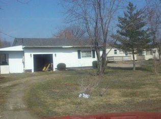 8388 Bryce Rd, Avoca, MI 48006