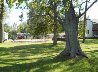 690 S Lake Of The Woods, Hudson, IN