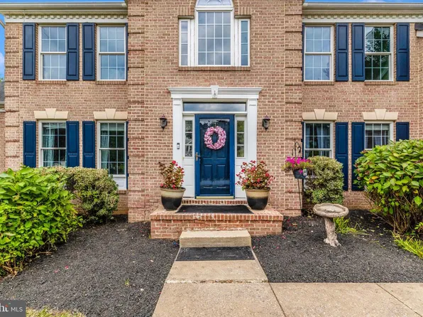 13681 Samhill Dr, Mount Airy, MD 21771