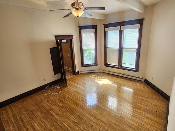 2nd image of 3101 Pleasant Ave Unit 1