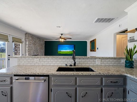 4th image of 12139 N 121st East Ave