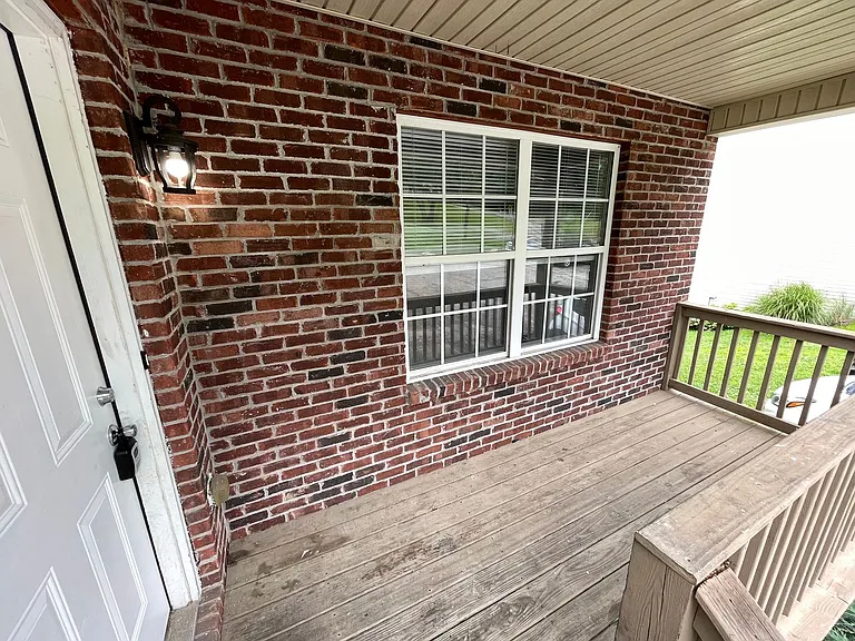 190 Benson Pike Duplex — Photo 13