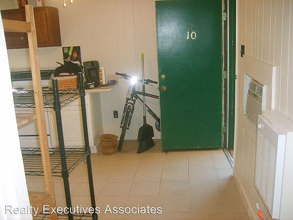 2nd image of 1800 W Clinch Ave APT 10