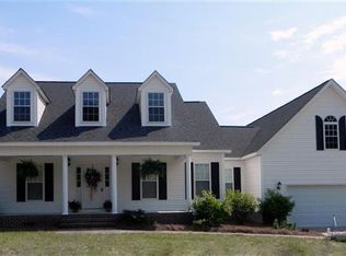 326 Old Tom Morris Rd, Garland, NC 28441