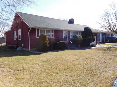 601 Carlls Path, Deer Park, NY, 11729