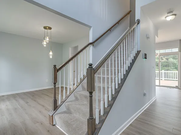 9646 Bergamont Ct, Waldorf, MD 20603