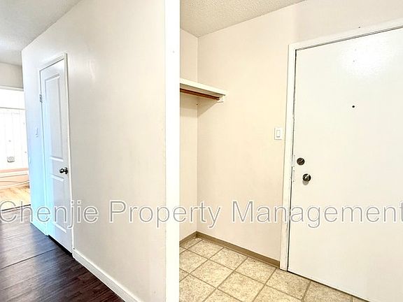 3rd image of 8640 106th Ave NW #303