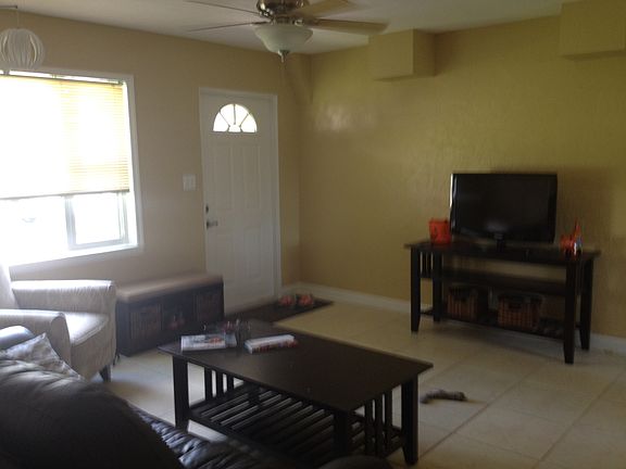 Living Room & Entrance
