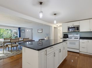 26 Hawthorne St, North Grafton, MA 01536