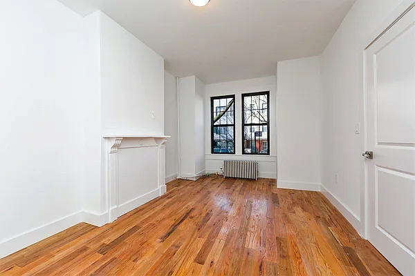 Rented by Massada Home Sales Inc | media 10