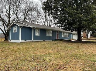 110 Penland Point Dr, Hayesville, NC 28904