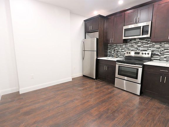 4th image of 226 Marcus Garvey Blvd #3B
