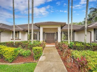 5490 Castlegate Ave, Davie, FL 33331