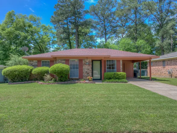 9030 Southwood Dr, Shreveport, LA 71118