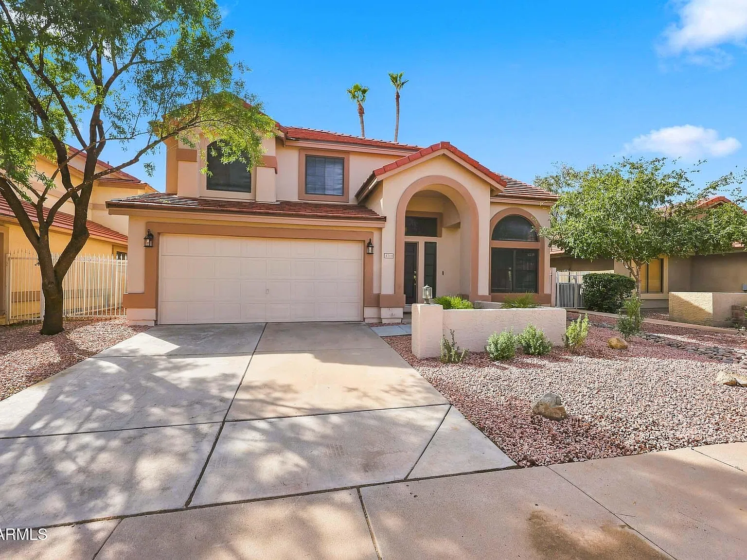3 bed, 3.5 bath, 1872 sqft, $2,495 — Photo 3