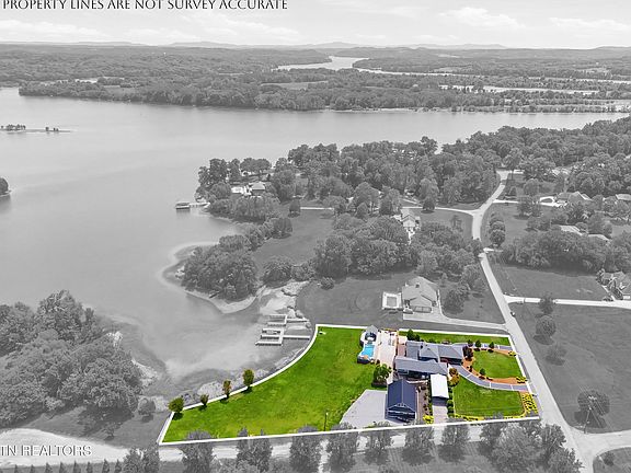 6th image of 401 Gholdston Dr