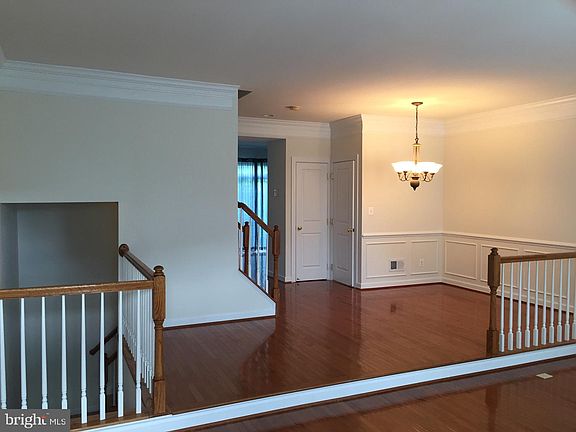 4th image of 14170 Catbird Dr